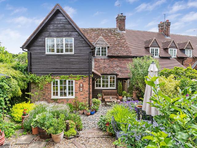 House for sale in King's Walden, Hertfordshire
