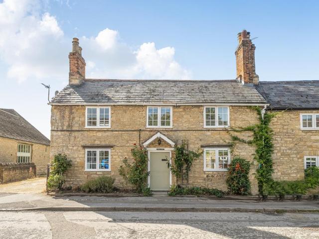 House for sale in Black Bourton, Oxfordshire