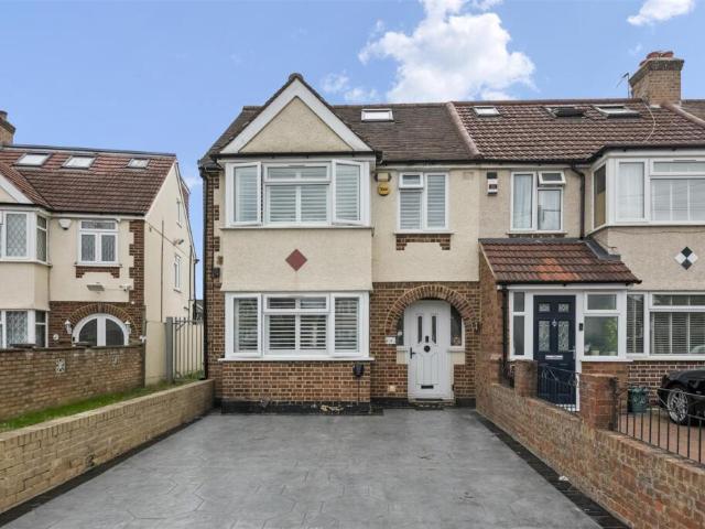 House for sale in London Borough of Hillingdon, Greater London