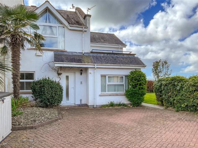 House for sale in Y Felinheli, Wales