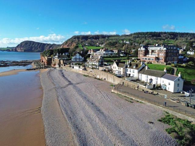 House for sale in Budlake, Devon