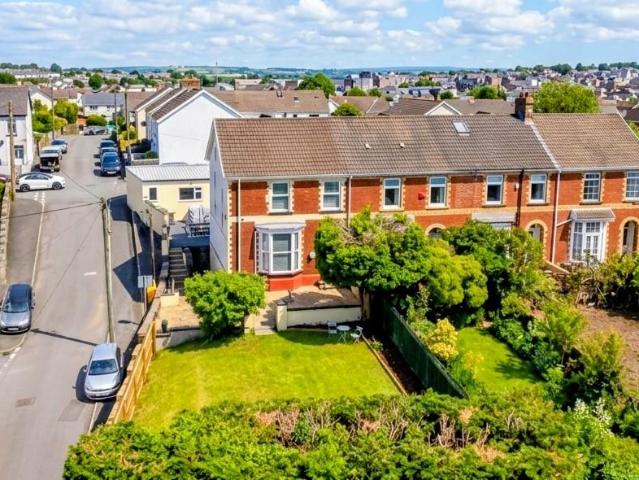 House for sale in Town, Merthyr