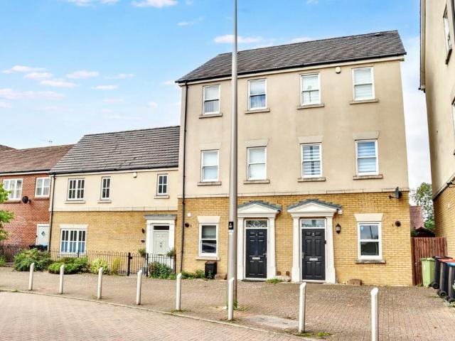 House for sale in Redhouse Park, Great Linford