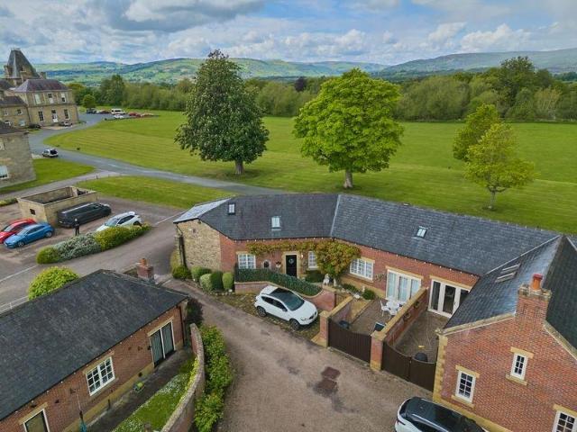 House for sale in Ruabon, Wales