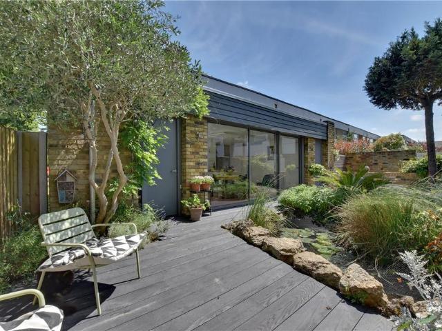 House for sale in Kidbrooke, Greater London