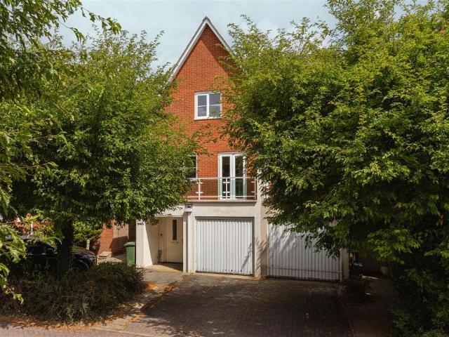 House for sale in Red Hill, Surrey