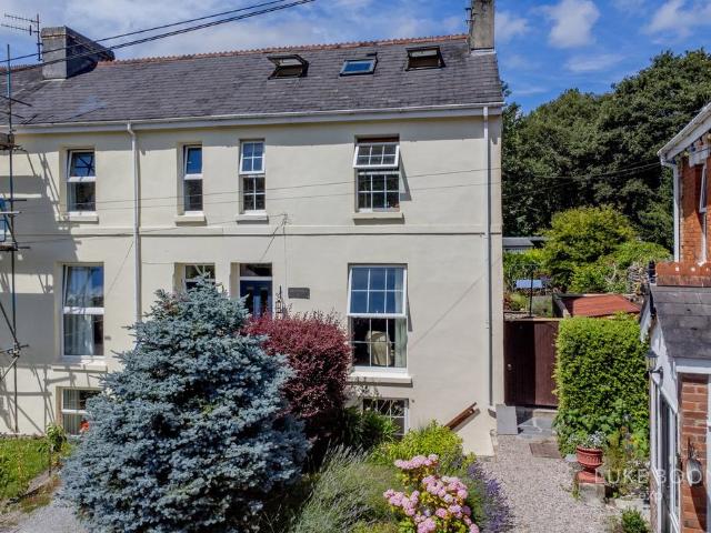 House for sale in Plympton Central, Mount Wise