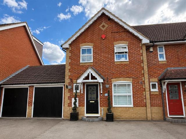 House for sale in Goffs Oak, Broxbourne
