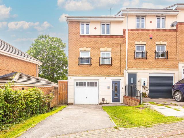 House for sale in Dore, South Yorkshire