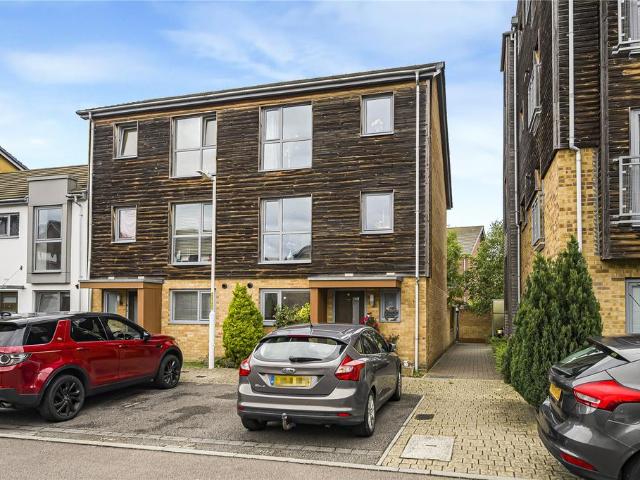 House for sale in Monks Orchard, Kent