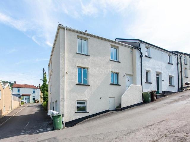 House for sale in Abercarn