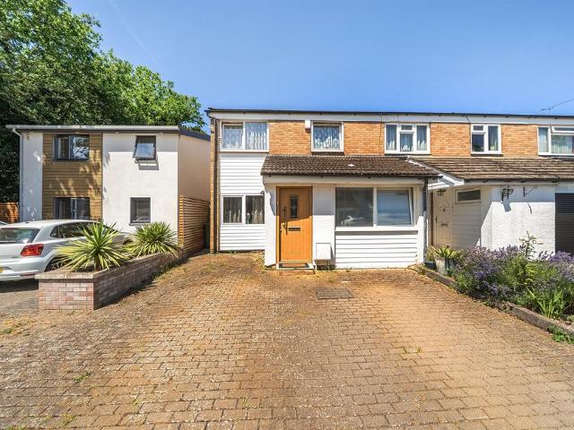 House for sale in St Albans, Five Acres