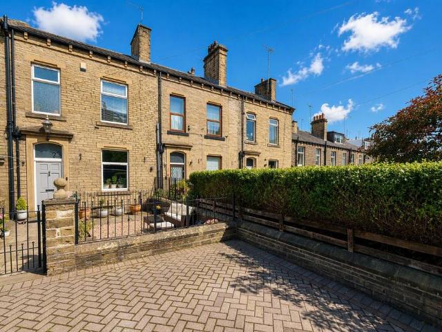 House for sale in Friendly, Sowerby Bridge