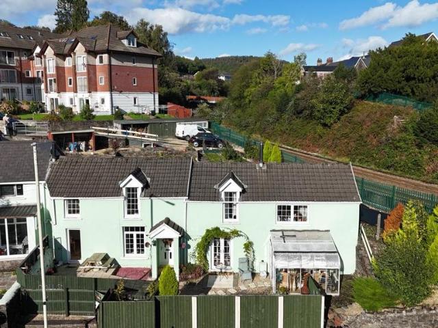 House for sale in Maesycoed, Pontypridd