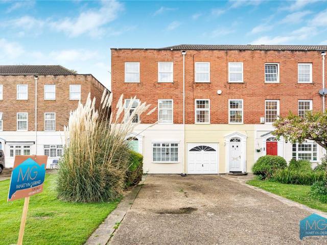 House for sale in Woodside Park, Isle Of Man