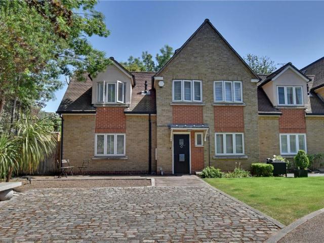 House for sale in Greenwich Town Centre, Greater London