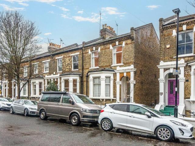 House for sale in Archway, Greater London