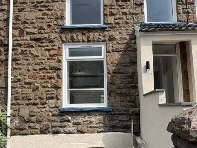 House for sale in Ystrad, Ton Pentre