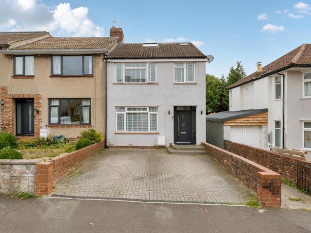 House for sale in Feckenham, City Of Bristol