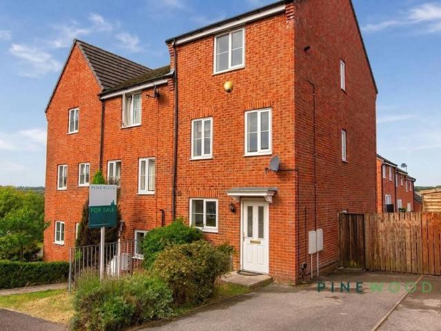 House for sale in Elmton, East Midlands