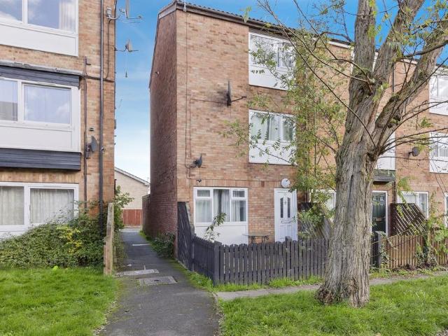 House for sale in Old Wharf, City Of Leicester