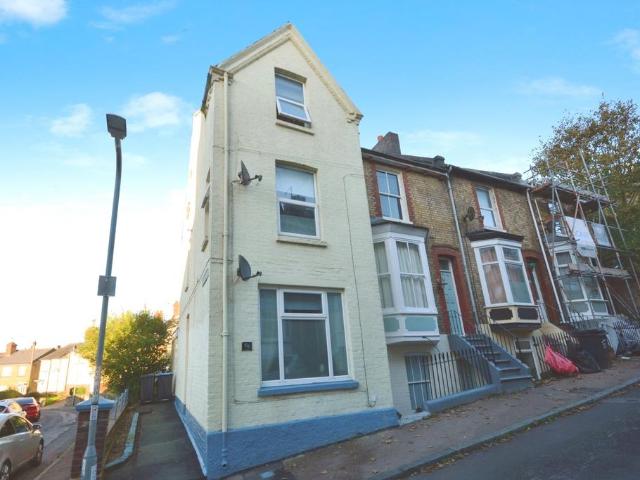 House for sale in East Cliff, Acol