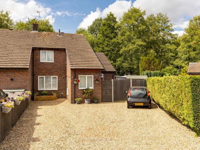 House for sale in Glynde, West Sussex