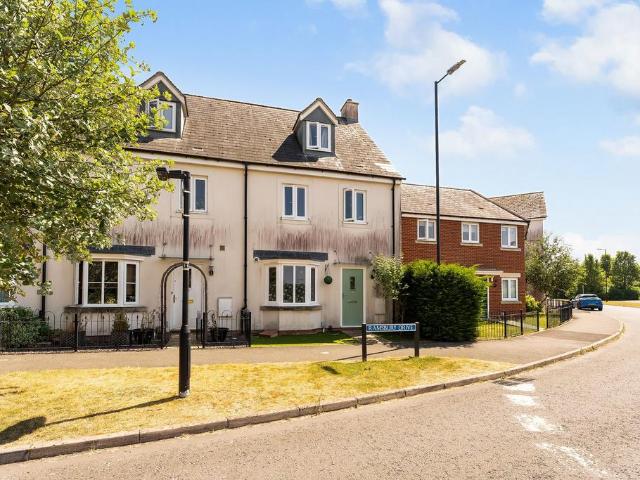 House for sale in Bishopdown, Wiltshire