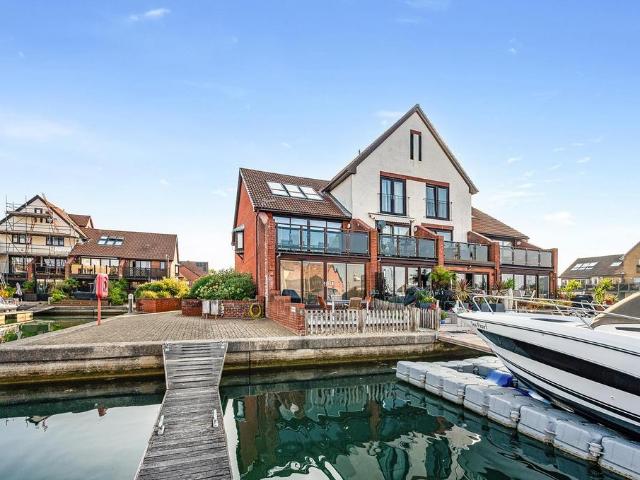 House for sale in Port Solent, City Of Portsmouth