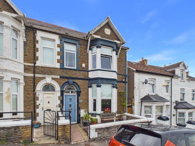 House for sale in Cadoxton, Barry