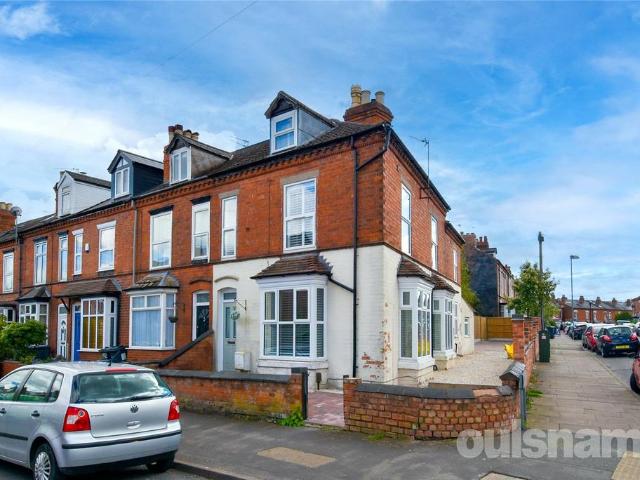 House for sale in Kings Heath, Wake Green