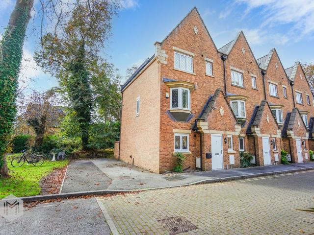 House for sale in Heaton, Lee Bank