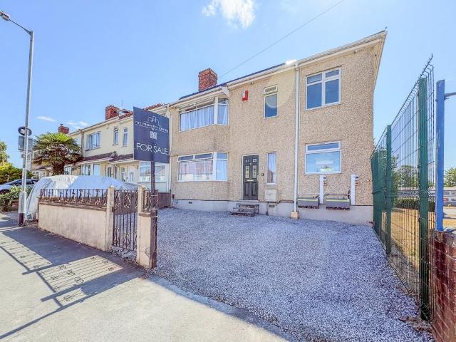 House for sale in Broomhill, Feckenham