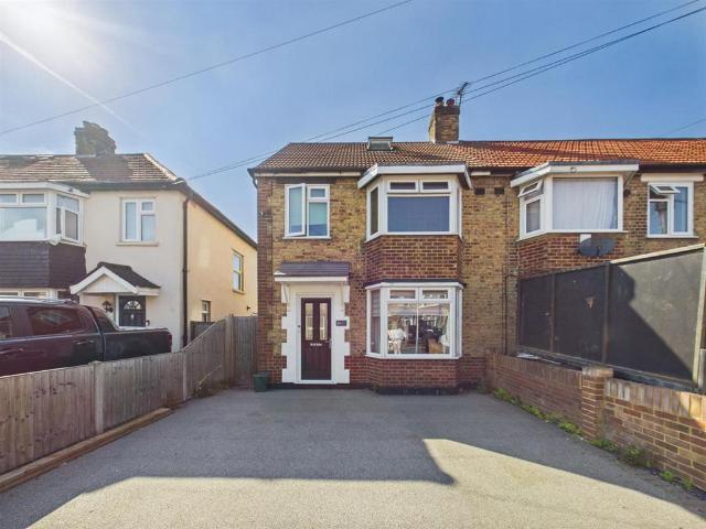 House for sale in Greater London