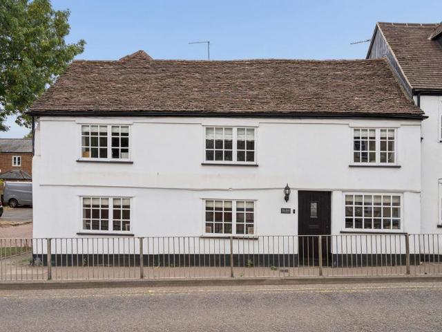 House for sale in Five Acres, Hertfordshire