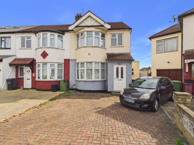 House for sale in Broxbourne, Hertfordshire