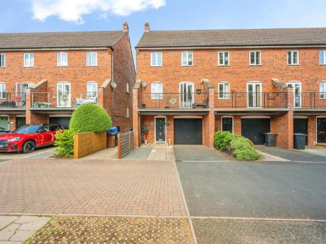 House for sale in Fazeley, Boley Park