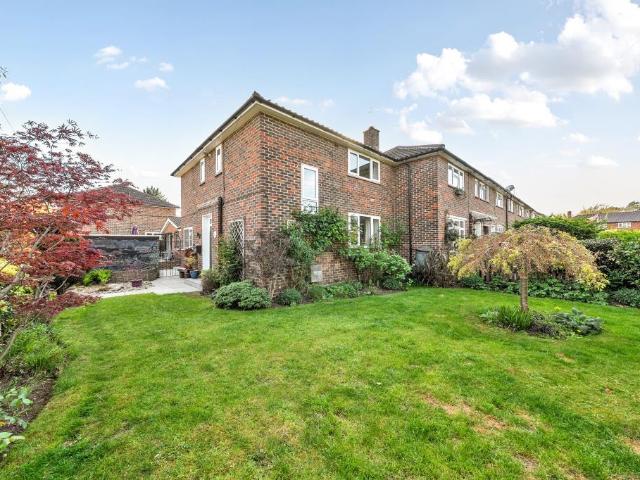 House for sale in Sheerwater, Woking