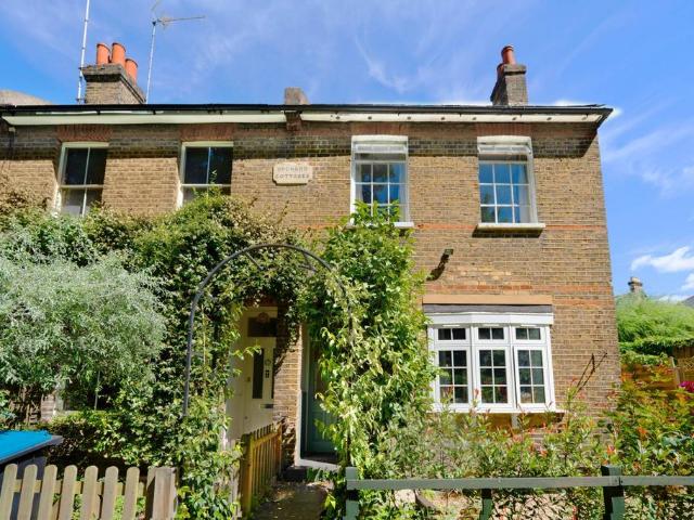 House for sale in Norbiton, Greater London
