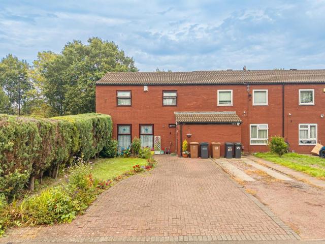House for sale in Kineton Green, Solihull