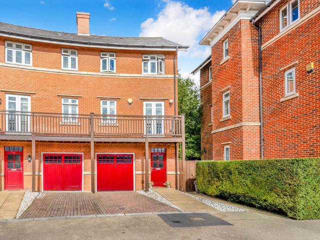 House for sale in Earley