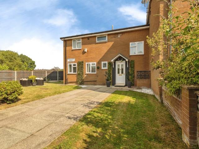 House for sale in Georgia, Greater Manchester