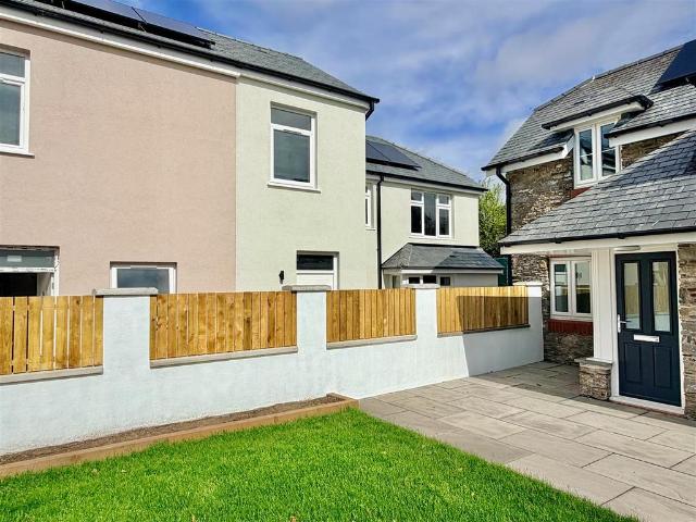 House for sale in Staddiscombe, Mount Wise