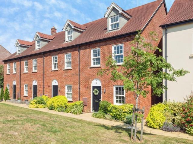 House for sale in Evershot, Oxfordshire