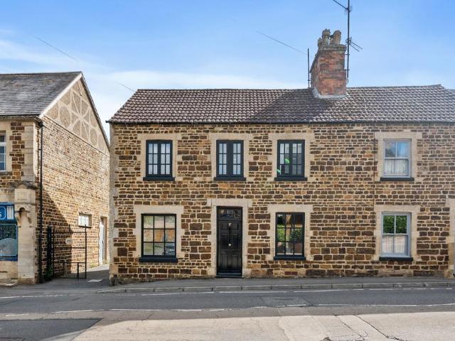 House for sale in Broughton, Little Cransley