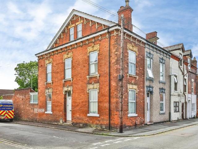 House for sale in Caldermill, East Midlands