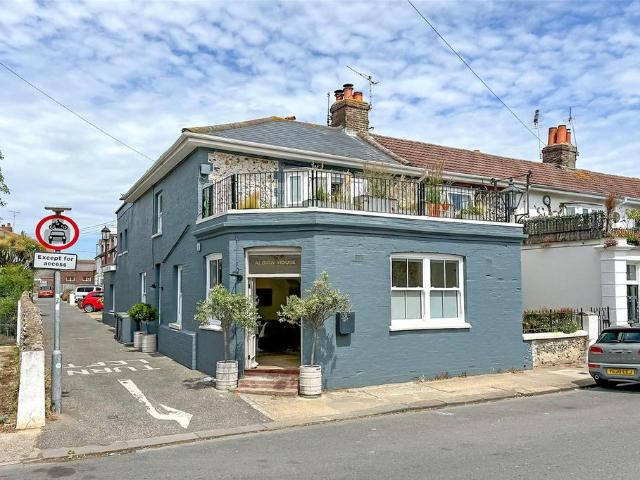 House for sale in Clapham, West Sussex