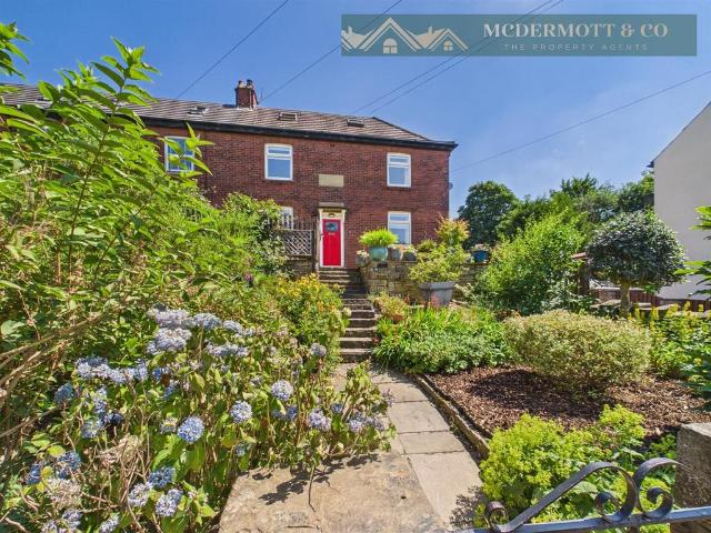 House for sale in Saddleworth, Pendock