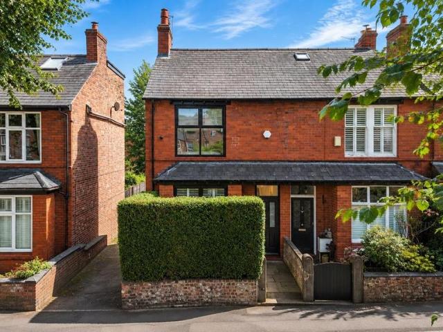House for sale in Altrincham, Trafford
