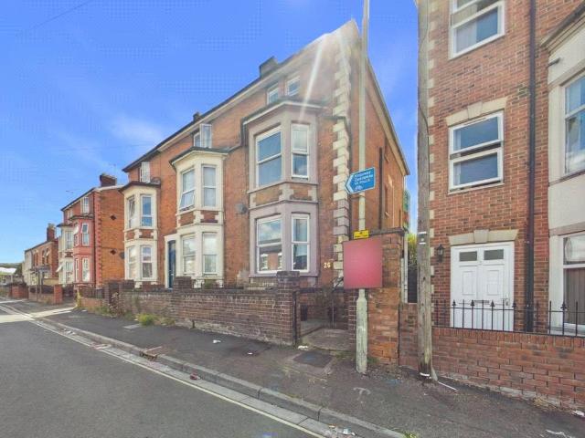 House for sale in Gloucester, Gloucestershire